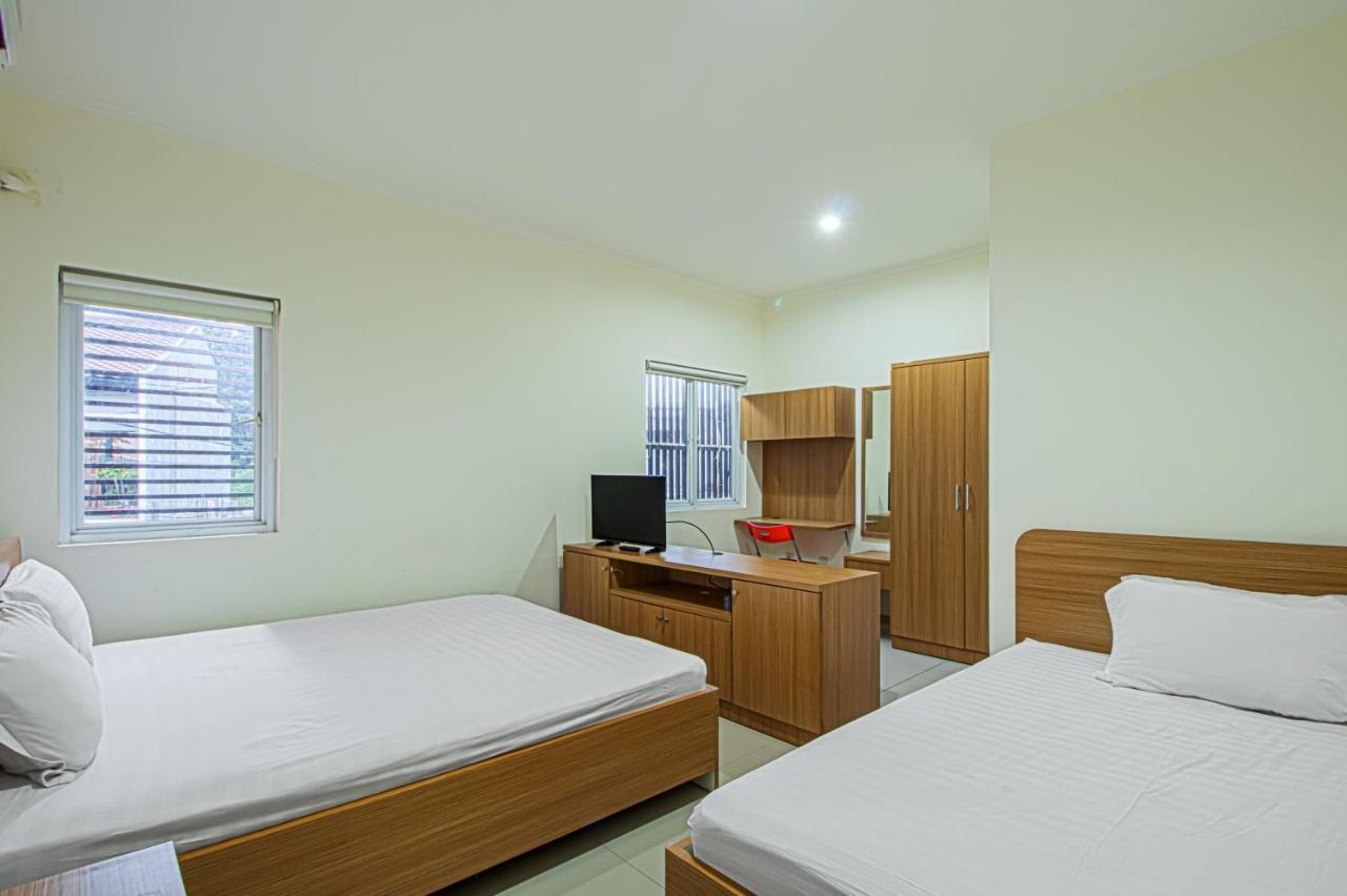 Mutiara Kostel Hotel Bintaro Bagian luar foto